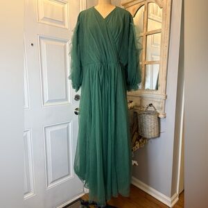 Dainty Jewell’s Charmed to meet you dress Emerald Long Sleeve Dress Size 4XL